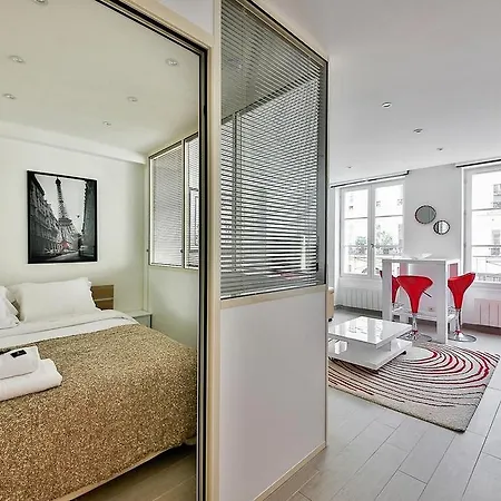 Sweet - Saint Denis Apartment Paris